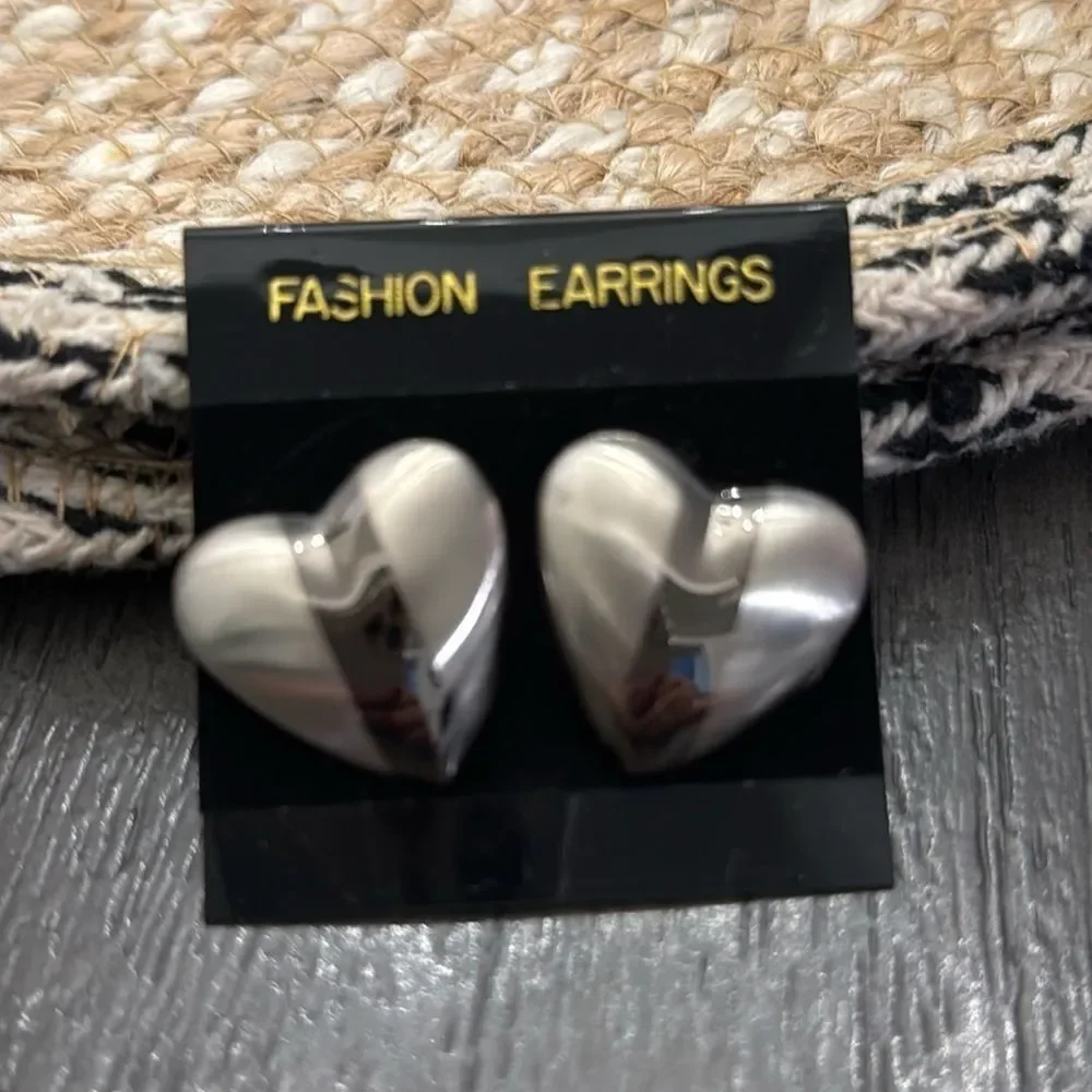 N/A nwt heart